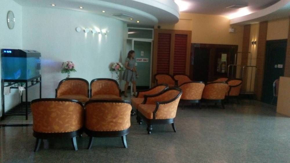 האט יאי Bp Grand Suite Hotel מראה חיצוני תמונה