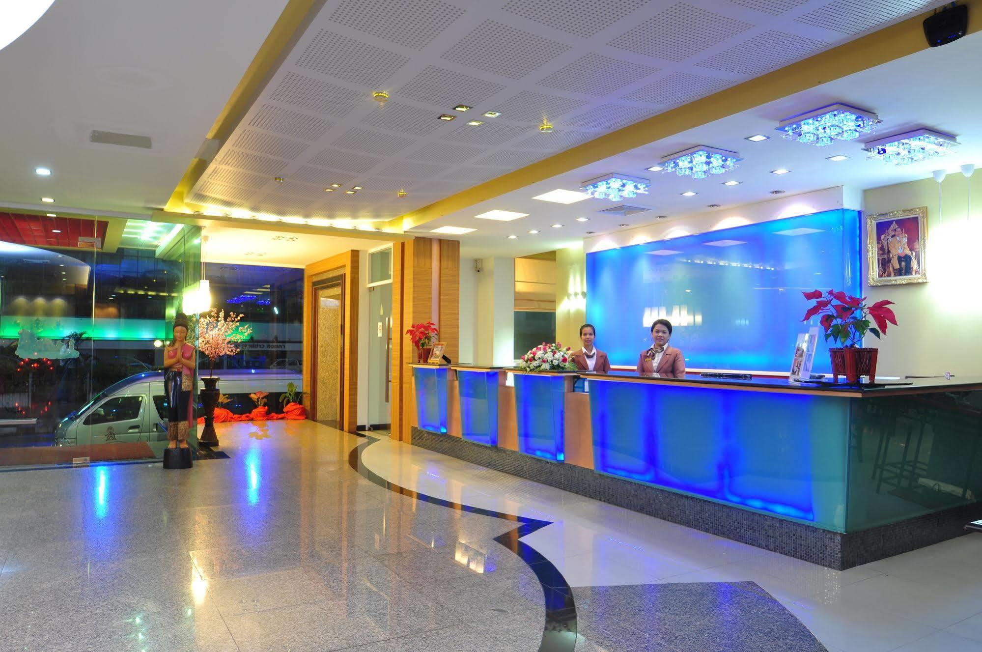 האט יאי Bp Grand Suite Hotel מראה חיצוני תמונה