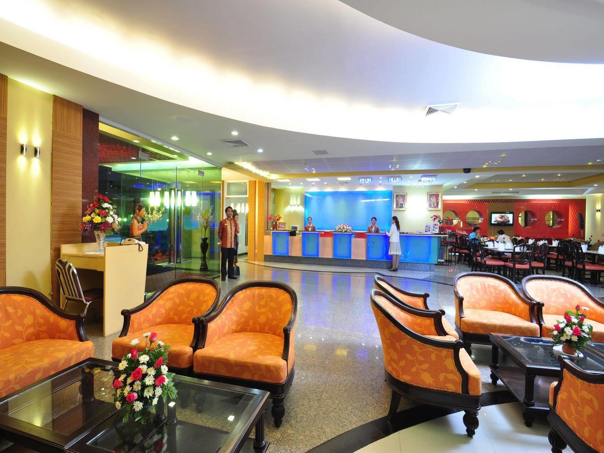האט יאי Bp Grand Suite Hotel מראה חיצוני תמונה