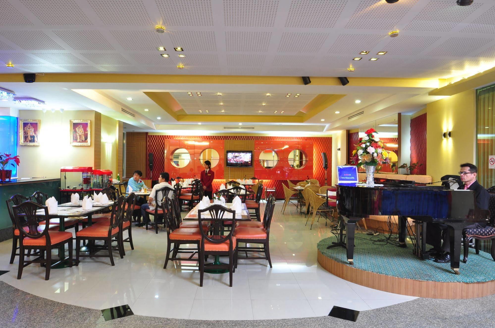 האט יאי Bp Grand Suite Hotel מראה חיצוני תמונה